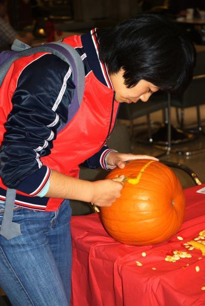 LLM pumpkin carving