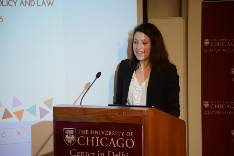 Saul Levmore’s paper being presented by Dorothy Shapiro, Lecturer in Law and Bigelow Teaching Fellow, during a panel on age discrimination. Levmore is the William B. Graham Distinguished Service Professor of Law. 