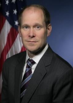 Headshot of Thomas L. Kirsch II